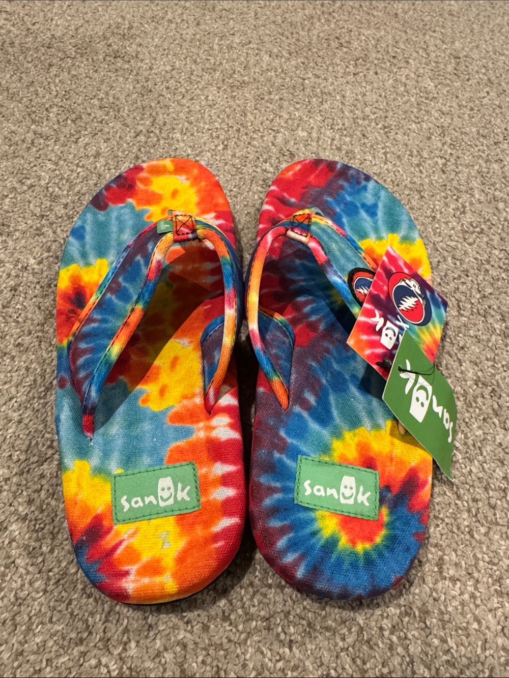 NWT Sanuk Grateful Dead tie dye flip flops size 8 womens